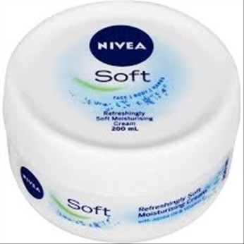 NIVEA SOFT ΚΡΕΜΑ 200ml ΧΕΡΙΩΝ-ΠΡΟΣΩΠΟΥ (ΕΝΥΔΑΤΩΣΗ)